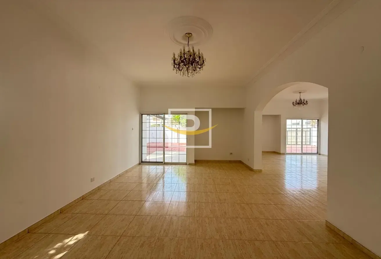 Independent 5BR | Private Garden | Fully Renovated Baths