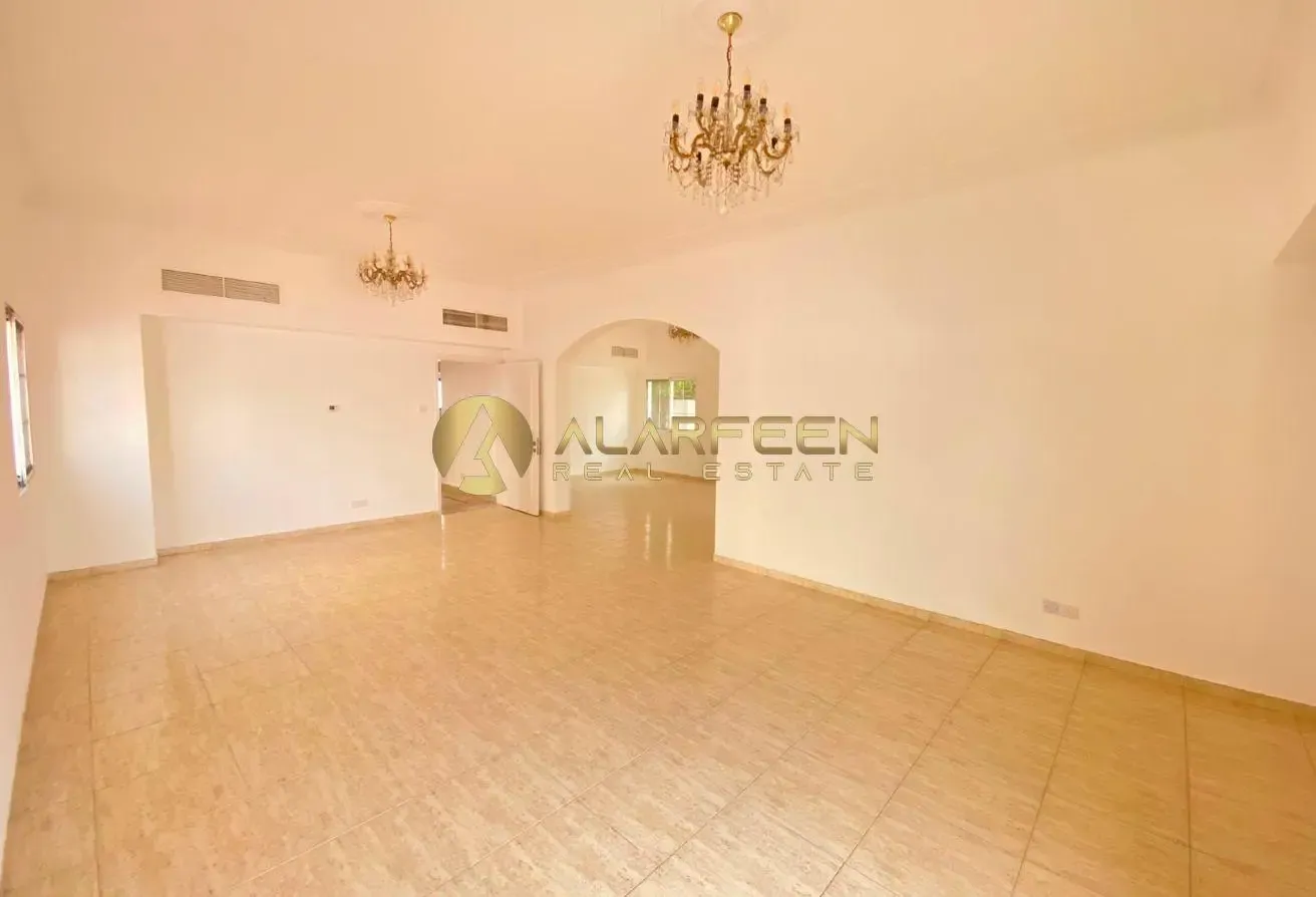Spacious 5BR | Independent Villa  | Upgraded