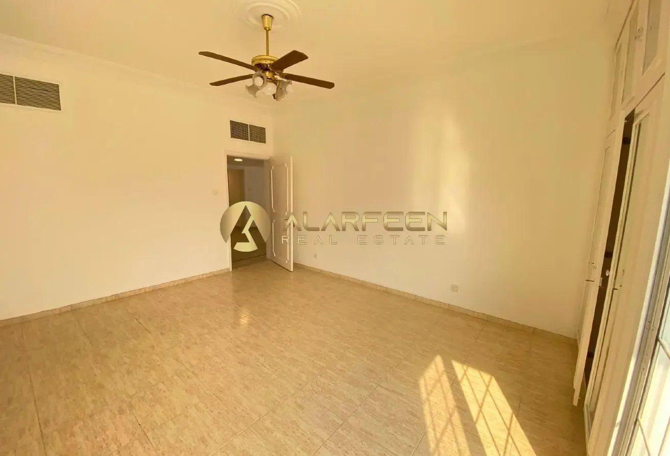 Spacious 5BR | Independent Villa  | Upgraded