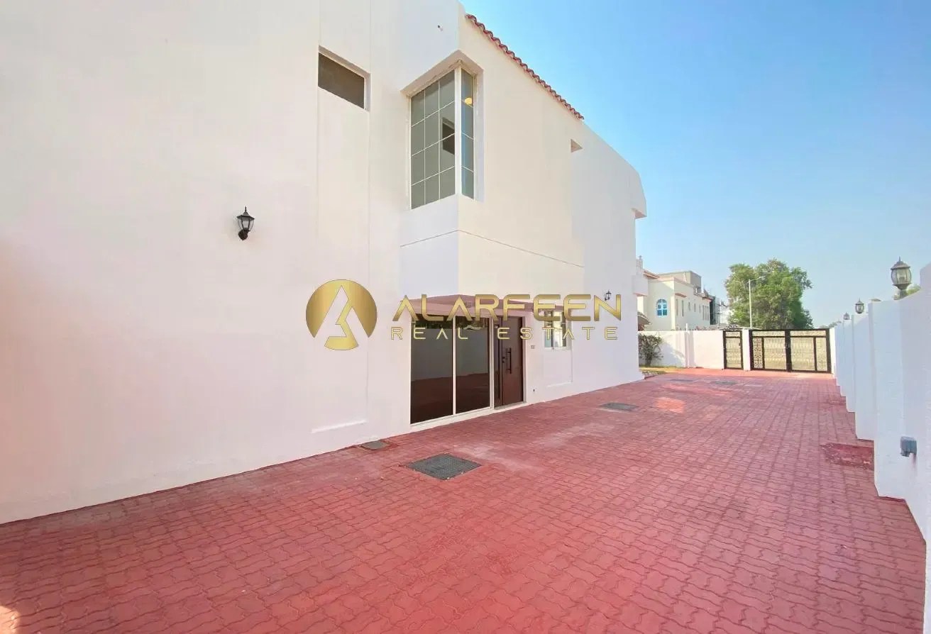 Spacious 5BR | Independent Villa  | Upgraded