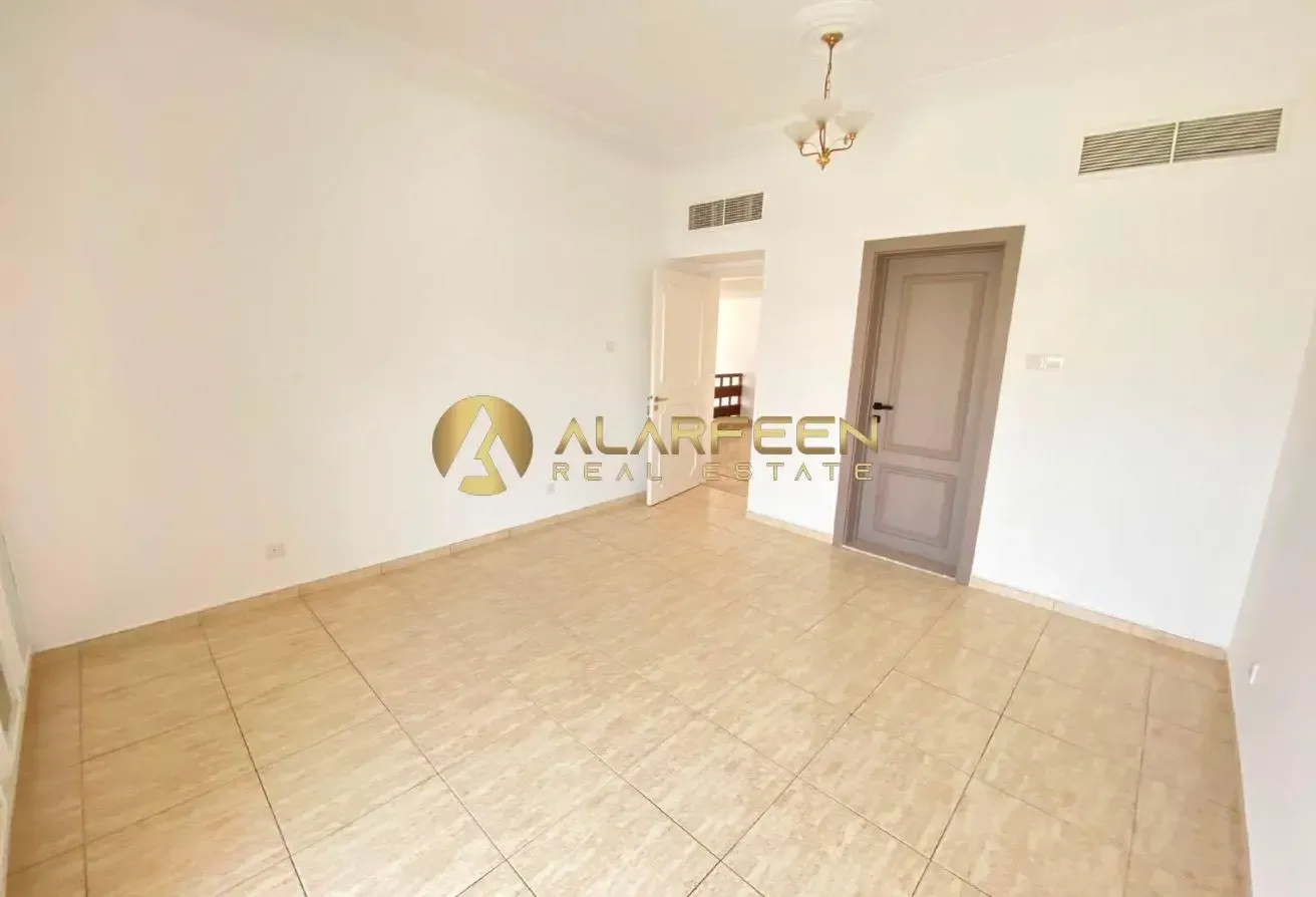 Spacious 5BR | Independent Villa  | Upgraded