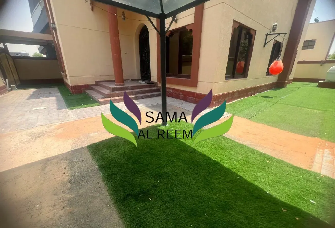 5 Bed Compound Villa |Shared Pool | Private Garden