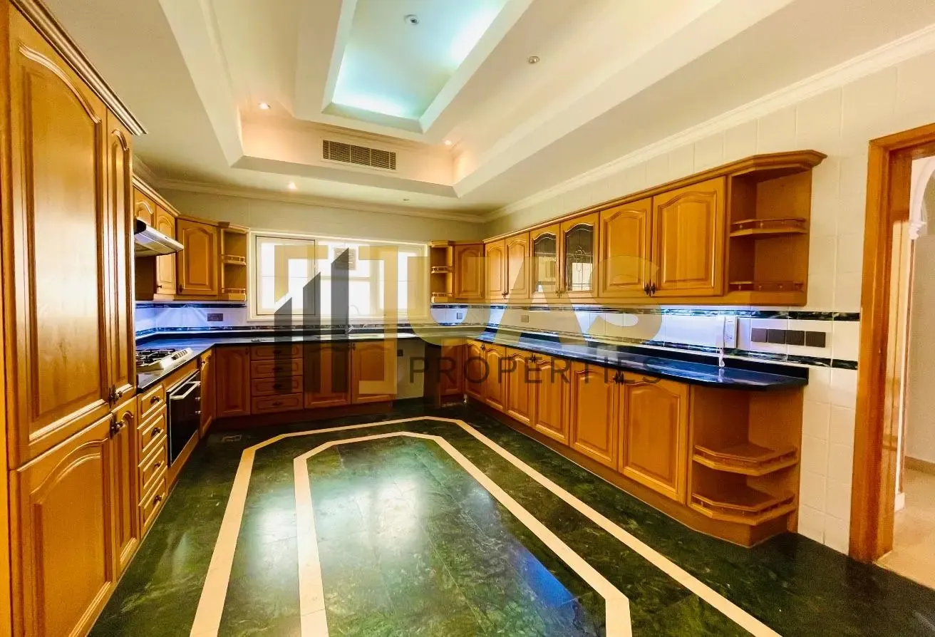 Premium 5BR + Maid | Private Pool | Family Home