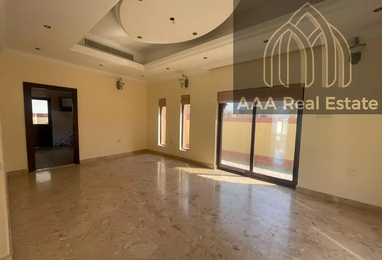 SWIMMING POOL | SPACIOUS GARDEN | PRIME LOCATION