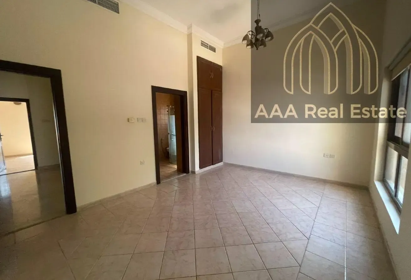 SWIMMING POOL | SPACIOUS GARDEN | PRIME LOCATION
