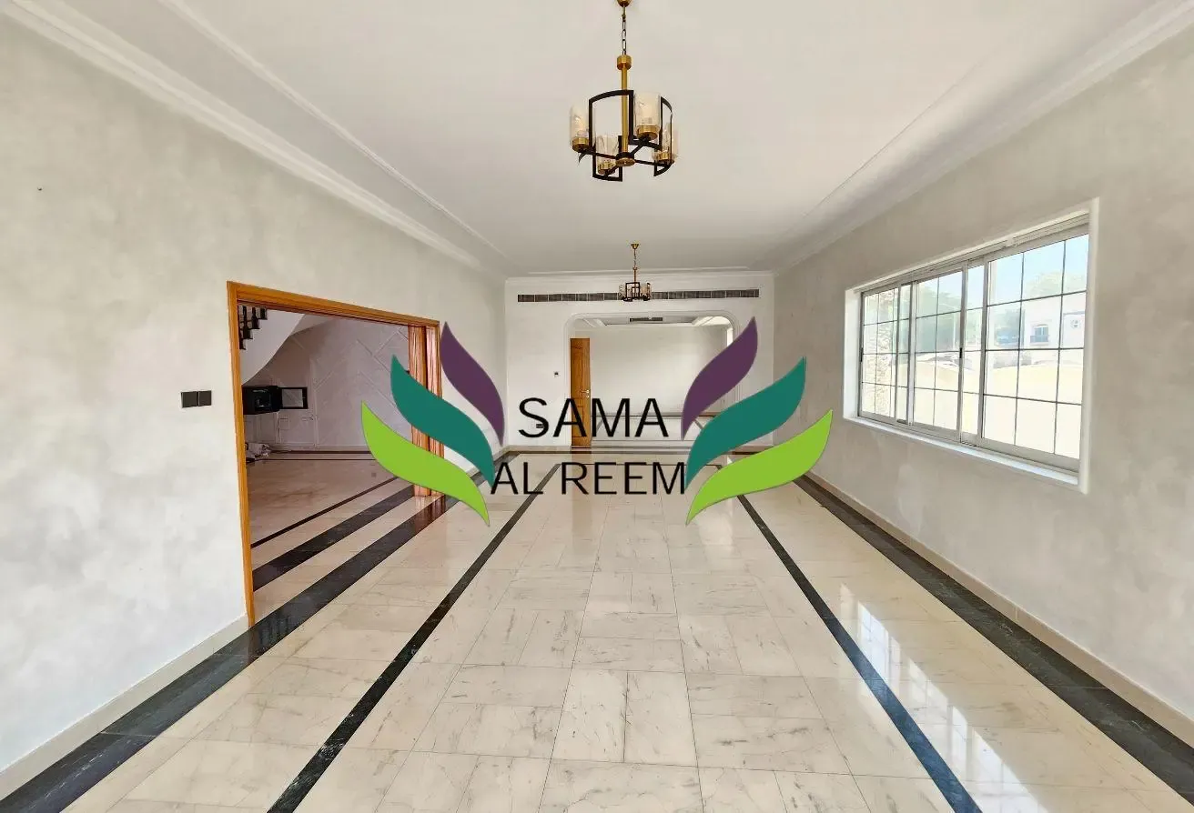 Independent | Private Pool | 5 Bed +Maid