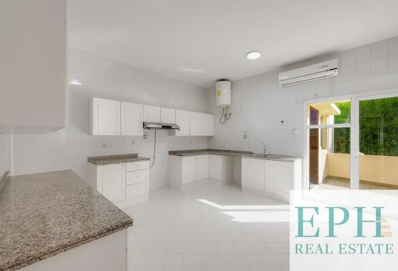 LANDSCAPE GARDEN | BRIGHT LIVING | UP TO 4 CHEQUES
