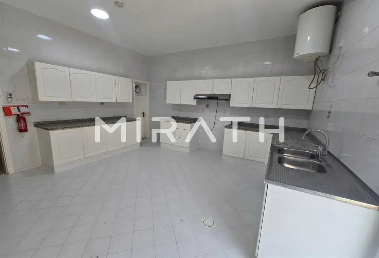 Large Private Garden| Peaceful Community| Premium