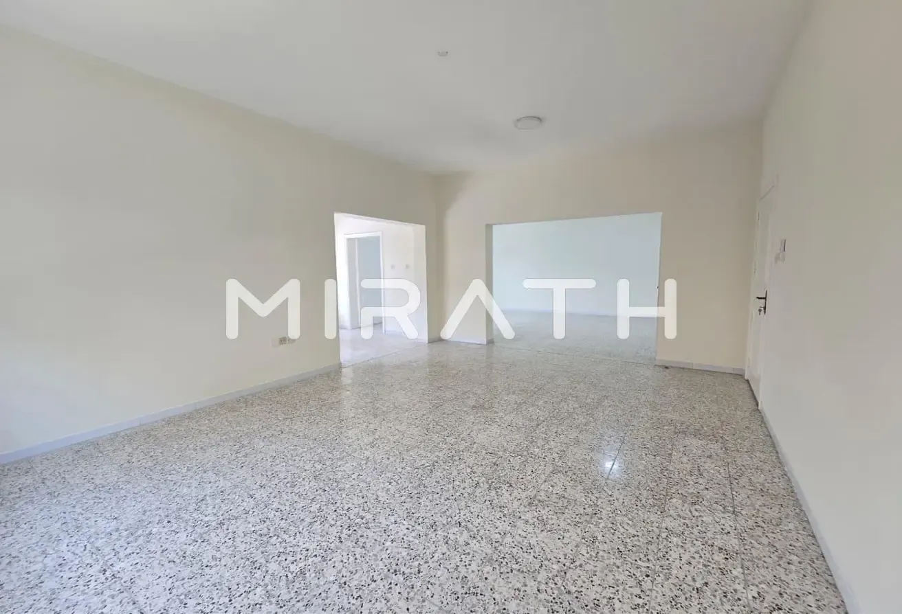 Large Private Garden| Peaceful Community| Premium