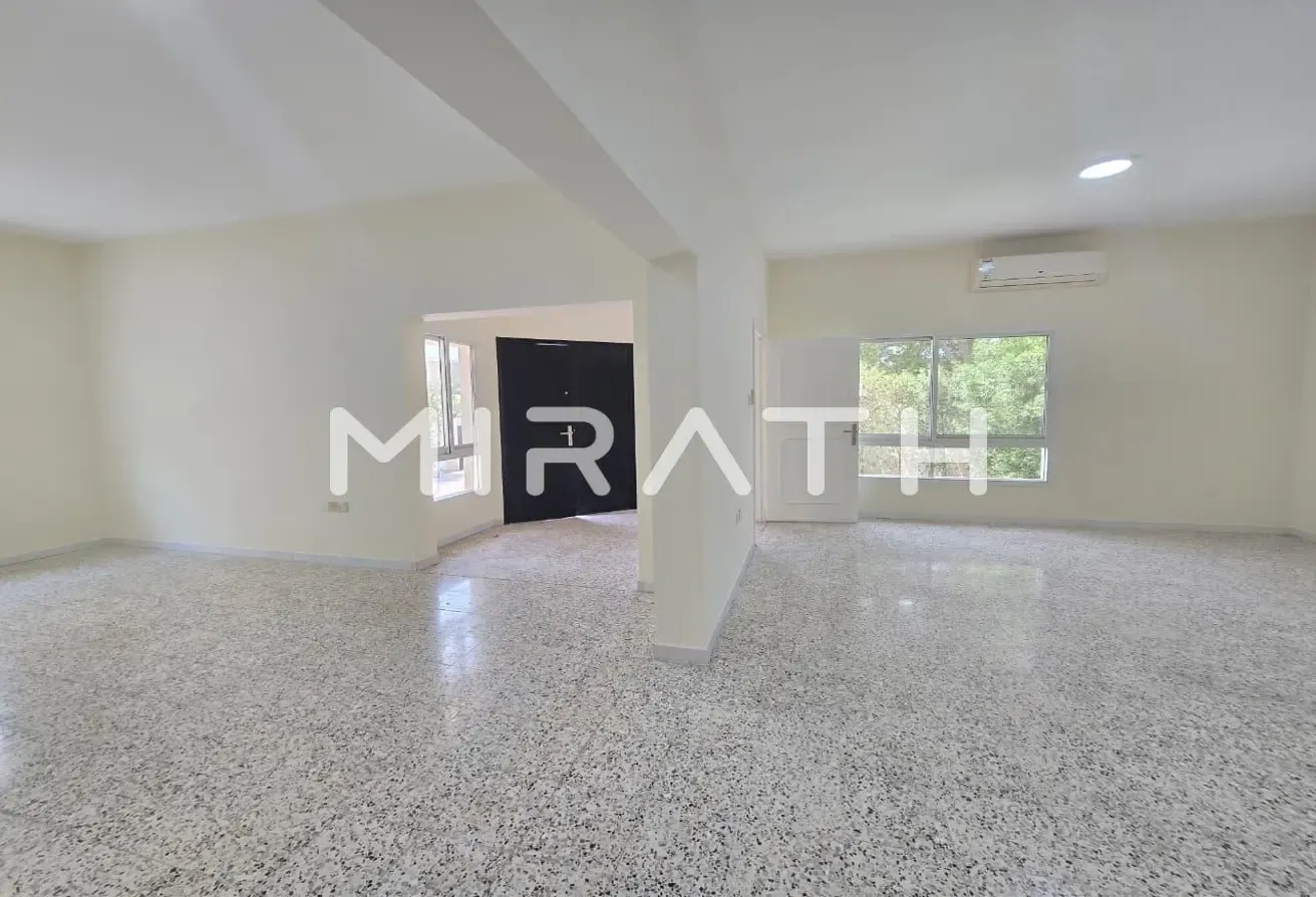 Large Private Garden| Peaceful Community| Premium