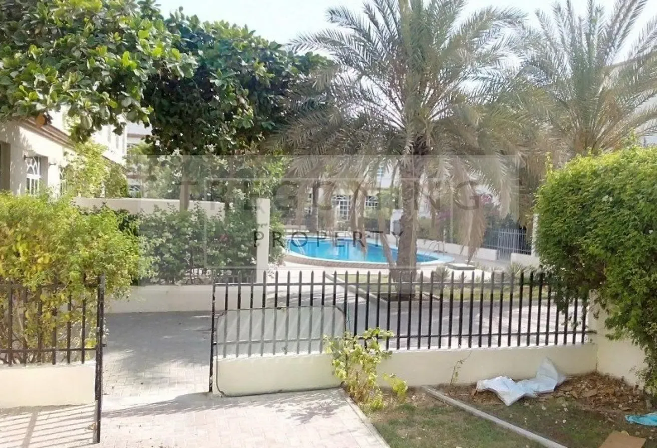 Lovely three bedroom compound villa