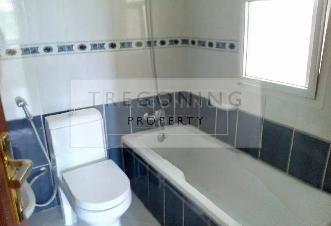 Lovely three bedroom compound villa