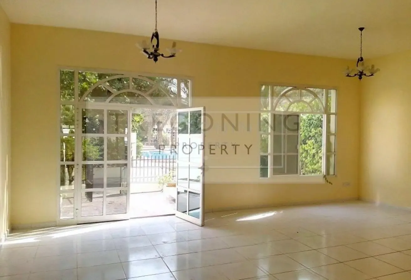 Lovely three bedroom compound villa