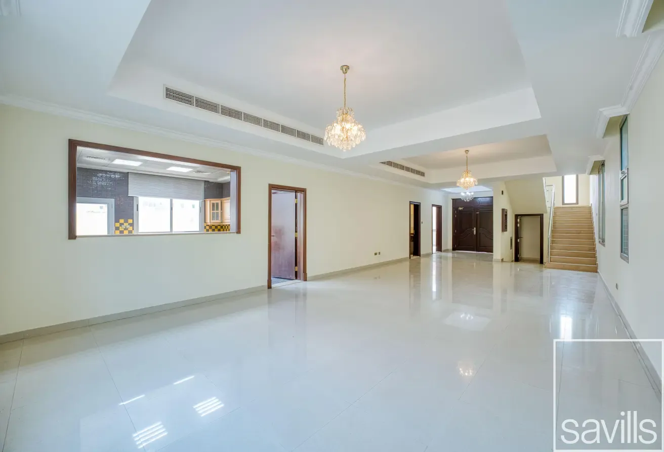 Private pool | Well Maintained | Vacant Now