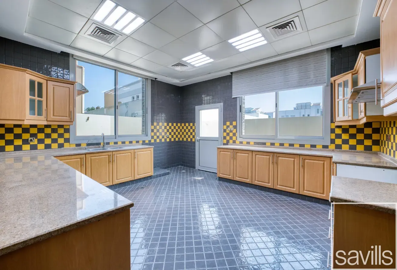 Private pool | Well Maintained | Vacant Now