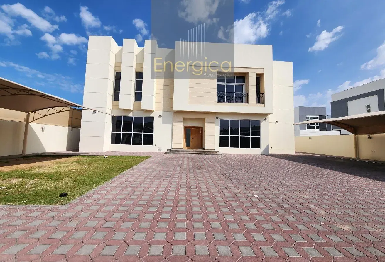 Standalone 5BR Villa | Large Garden | Near Mosque