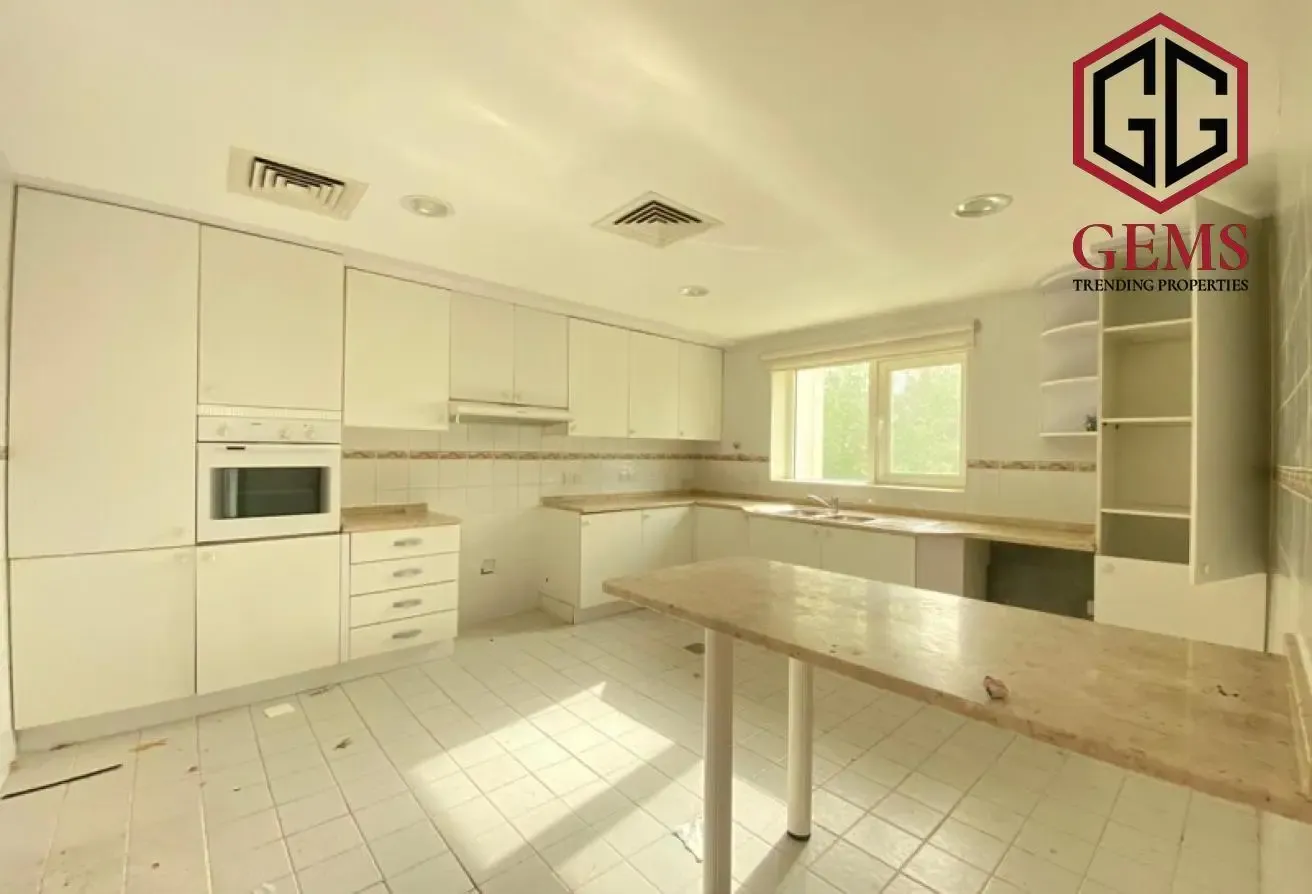 WELL-MAINTAINED | SWIMMING POOL  | HUGE GARDEN