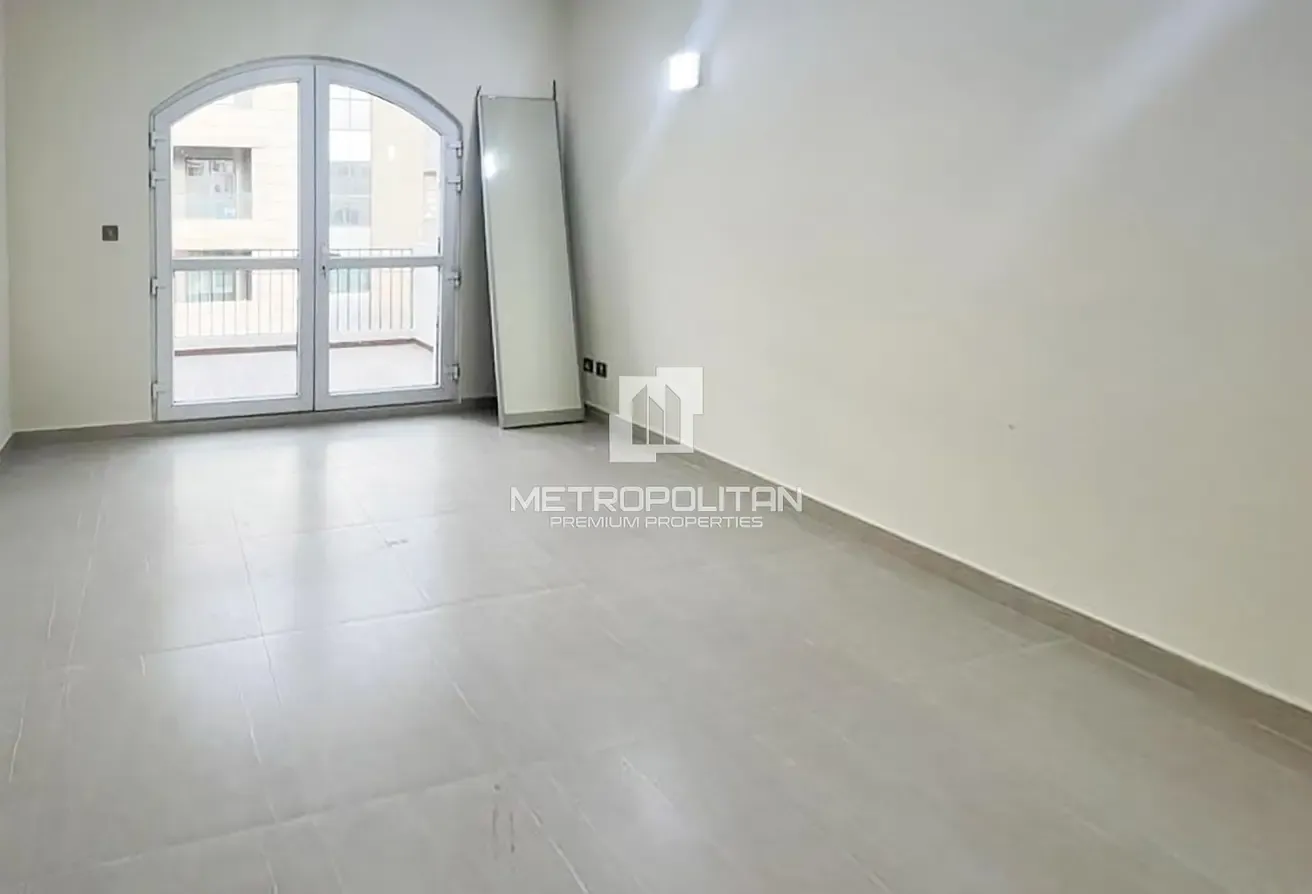 4 BR + Maid | Spacious & Bright | Ready to Move