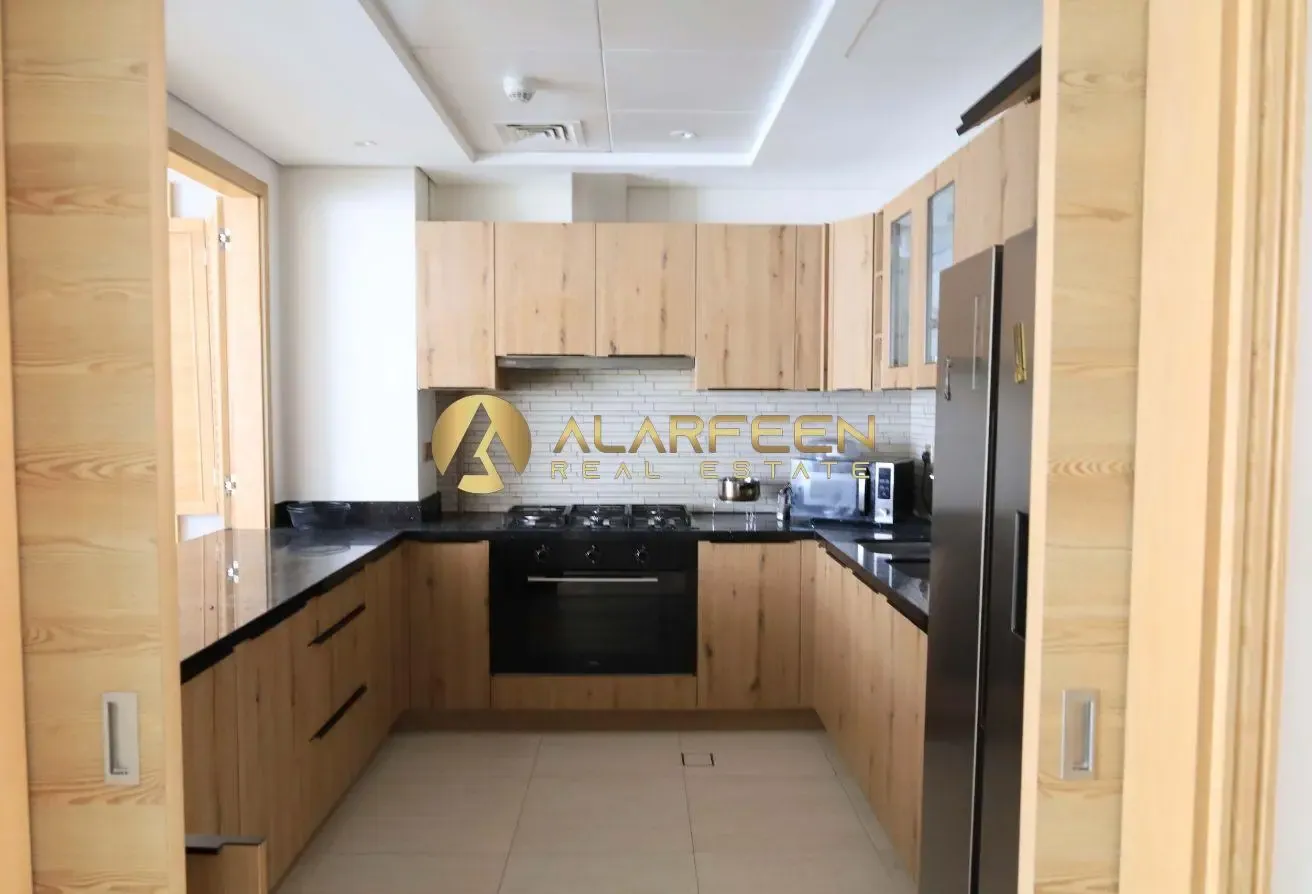 Furnished 4BR Villa | G+1| Corner Unit