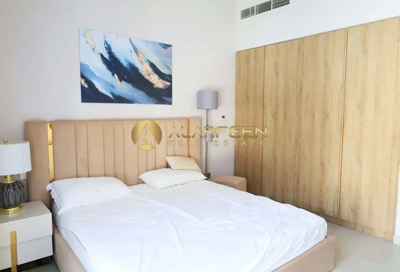 Furnished 4BR Villa | G+1| Corner Unit
