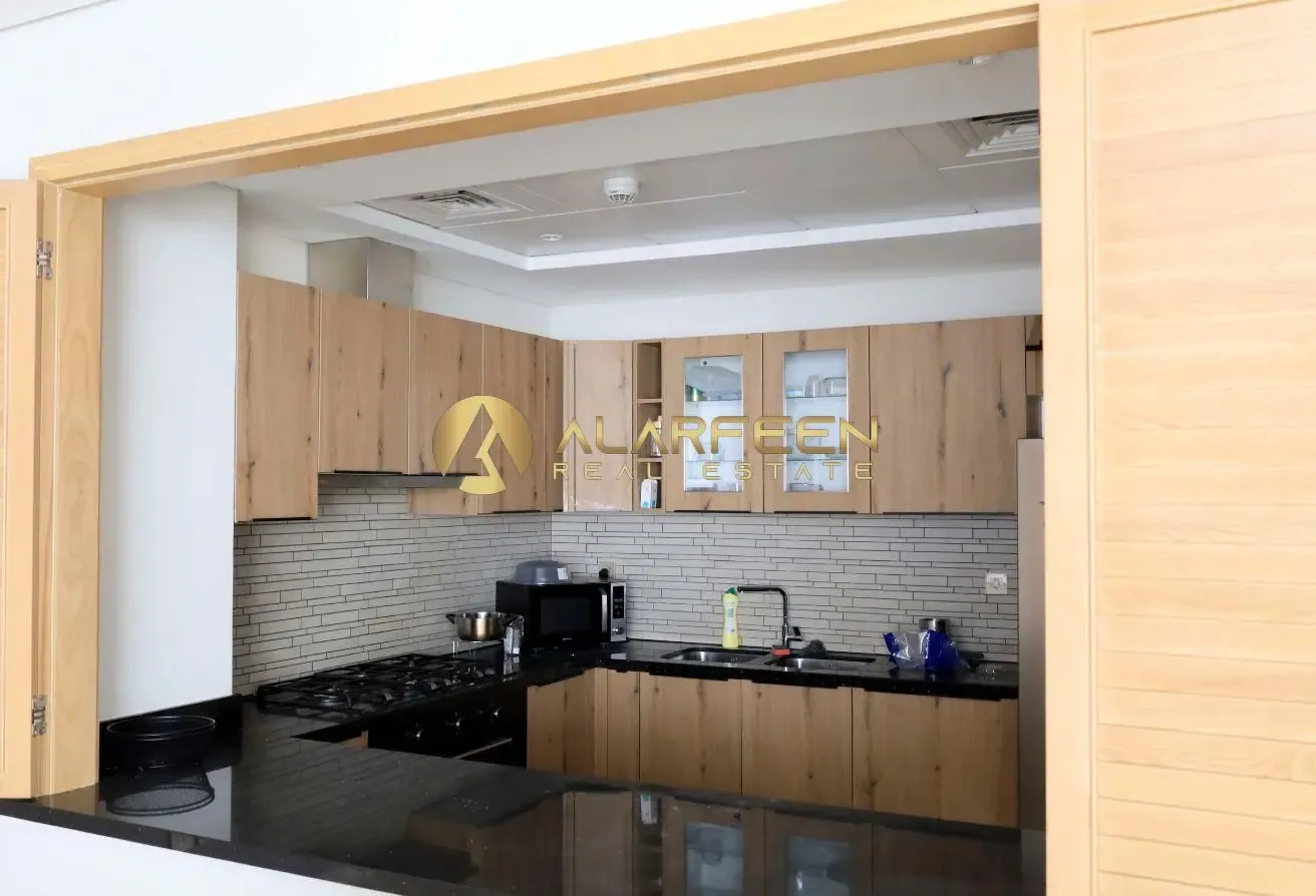 Furnished 4BR Villa | G+1| Corner Unit