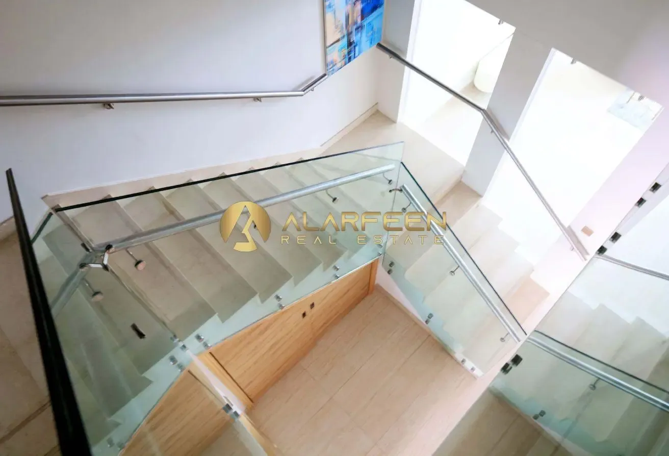 Furnished 4BR Villa | G+1| Corner Unit