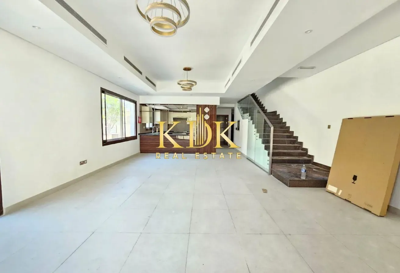 Spacious Villa | With Maid | Prime Location