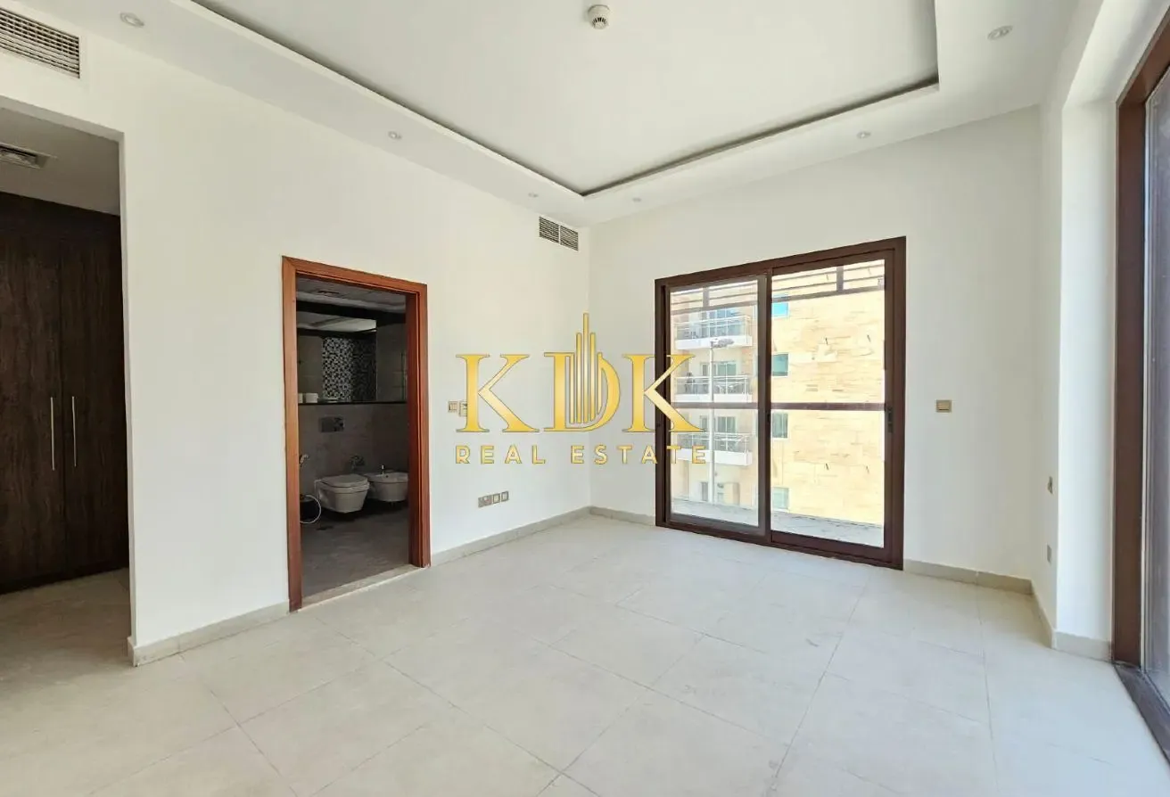 Spacious Villa | With Maid | Prime Location