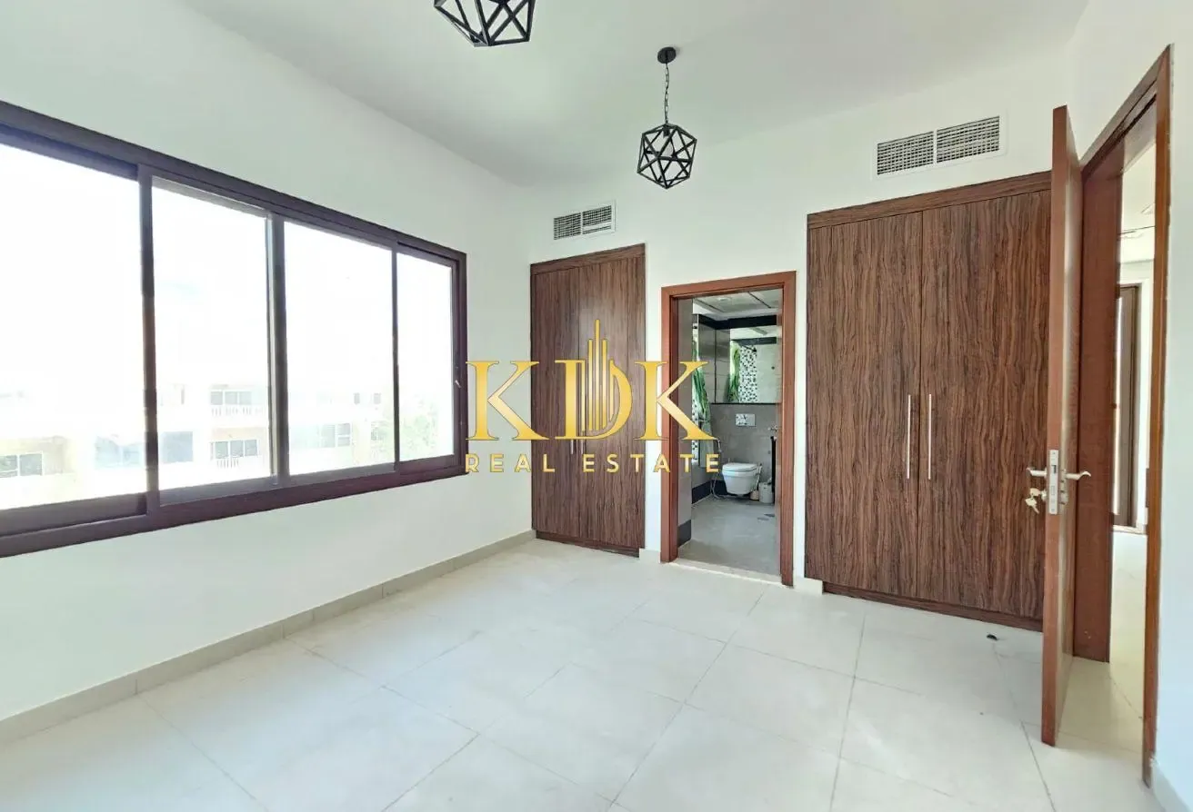 Spacious Villa | With Maid | Prime Location