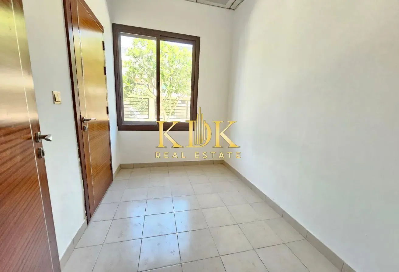 Spacious Villa | With Maid | Prime Location