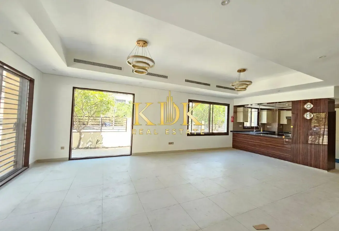 Spacious Villa | With Maid | Prime Location