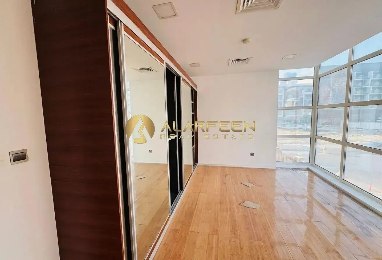 G+2 | Study Room | Well Maintained