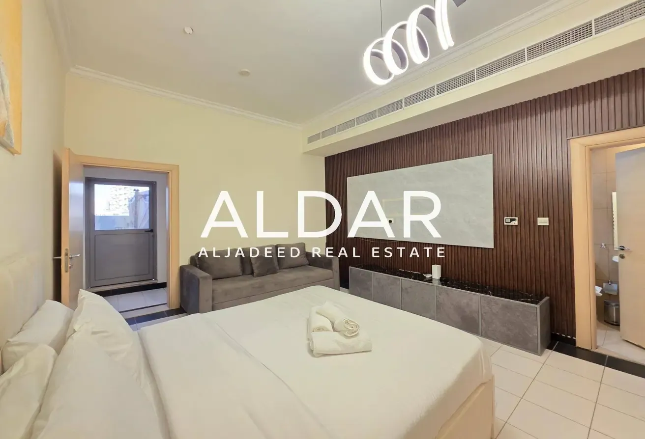 G+2 | Park Facing | Elegant Furnishing | Vacant