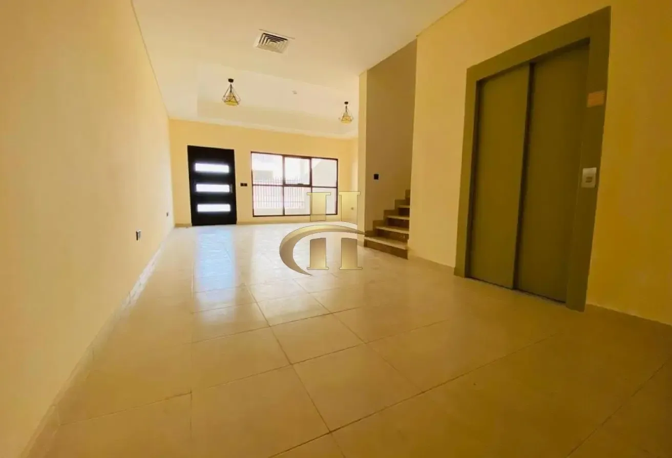 4 BR + Maid | Prime Location | Private Elevator