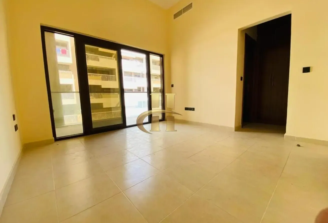 4 BR + Maid | Prime Location | Private Elevator