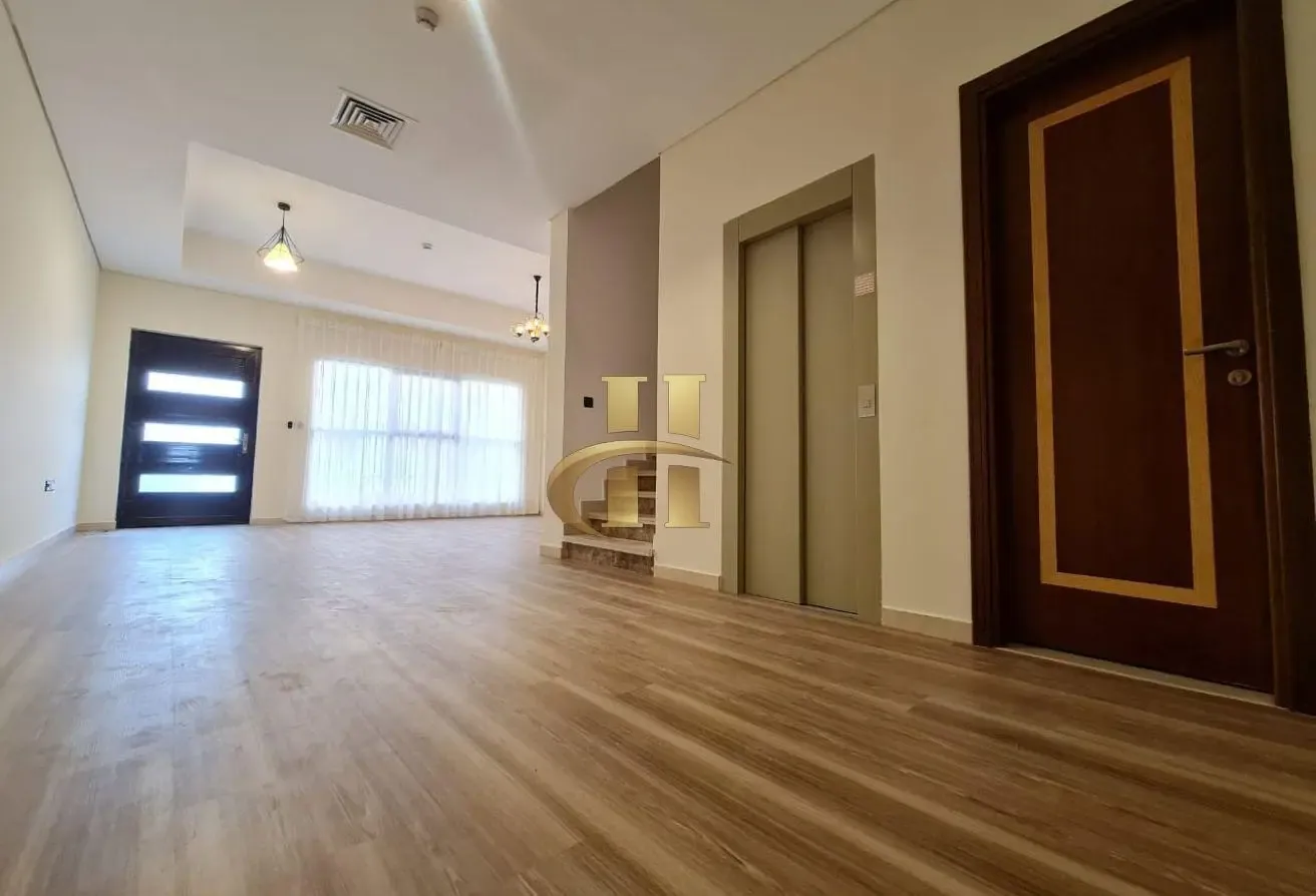 4 BR + Maid | Prime Location | Spacious |