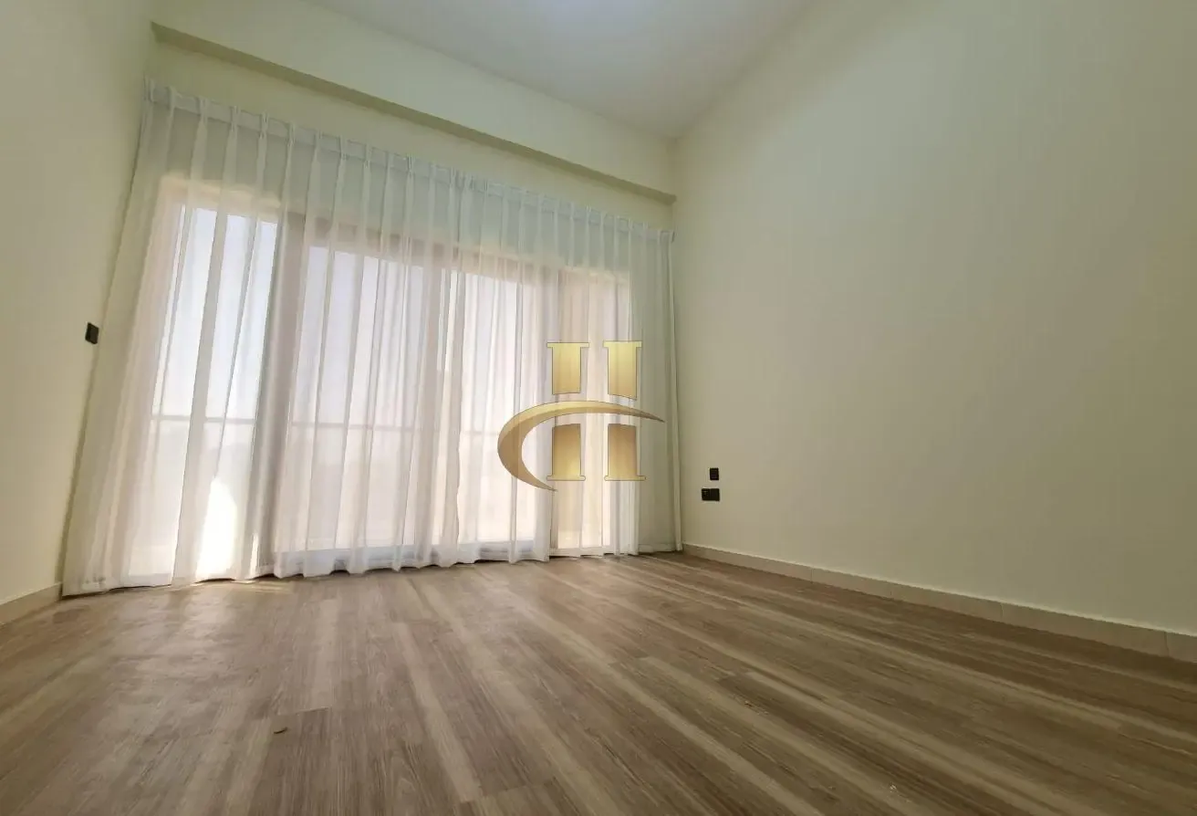 4 BR + Maid | Prime Location | Spacious |