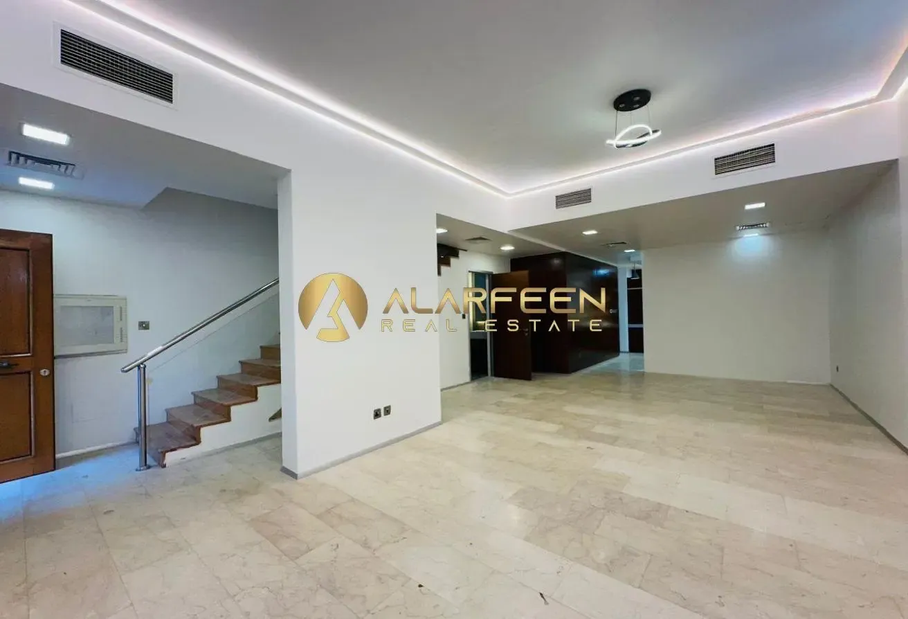 4BR+Maid | Modern Family Villa | View Now