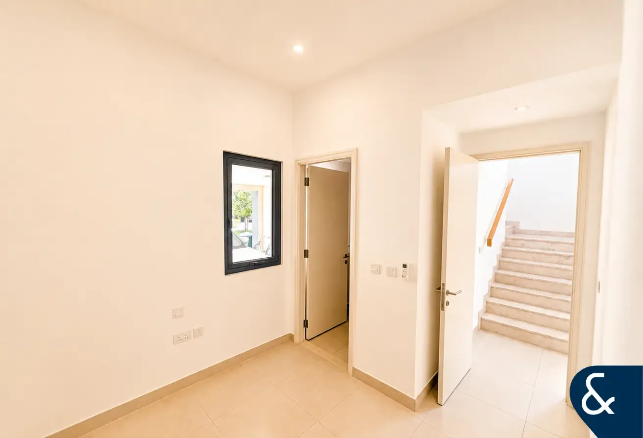 Landscaped Garden | Four beds |  Gym Access
