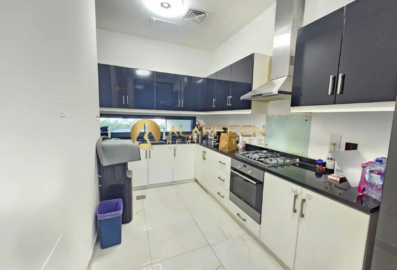 Newly Renovated | Park Facing | 4Br+Maid