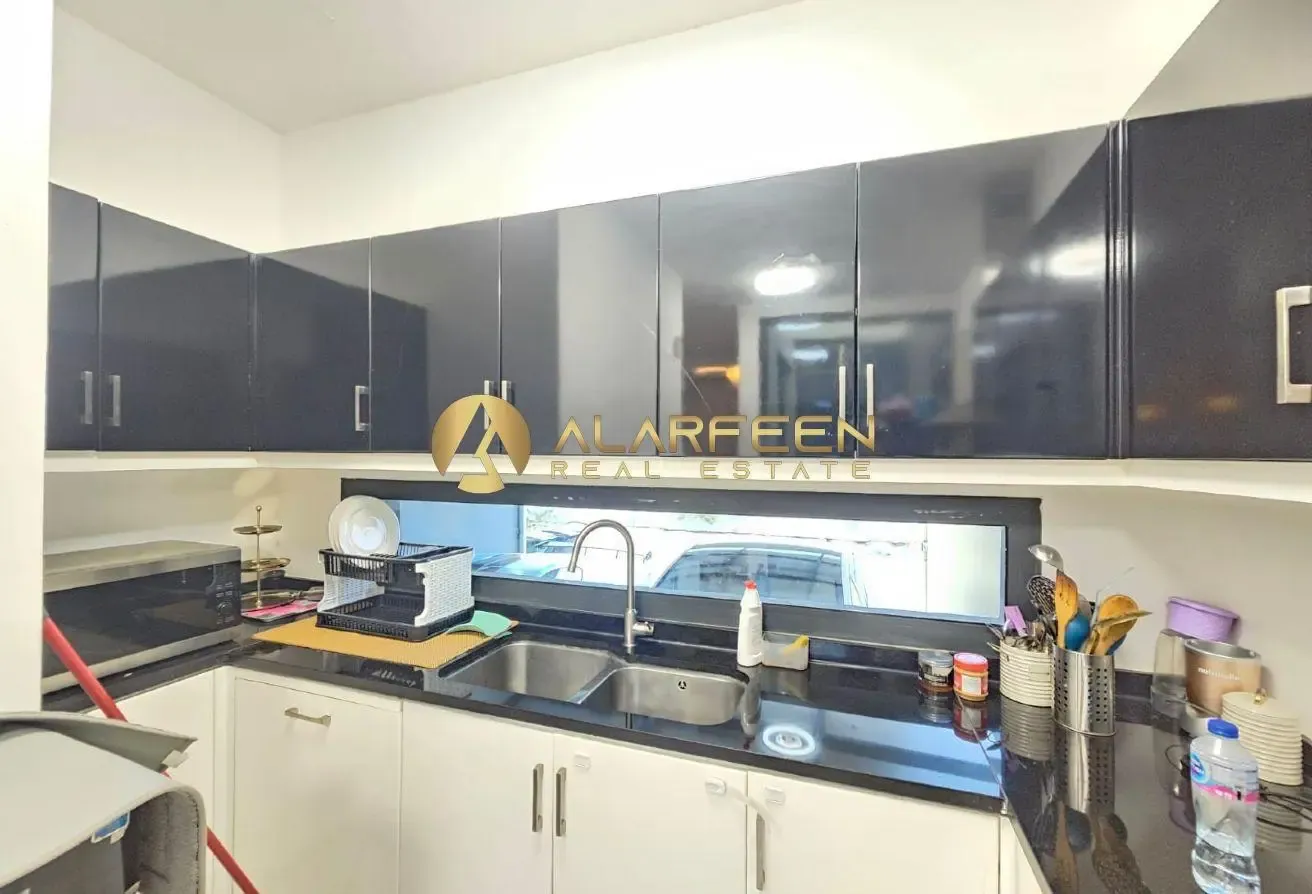 Newly Renovated | Park Facing | 4Br+Maid