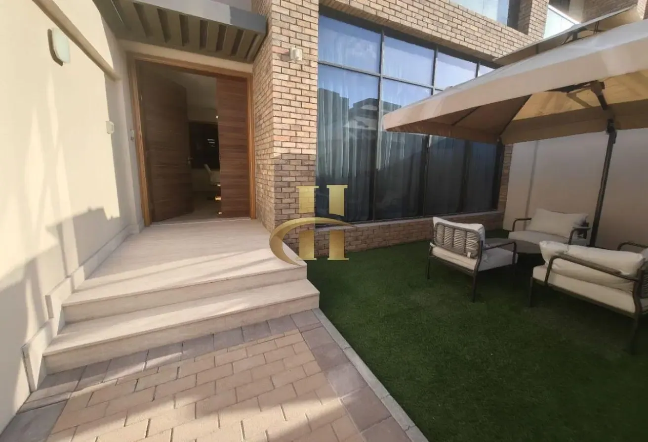 Fully Furnished | Ready to Move | Large Layout