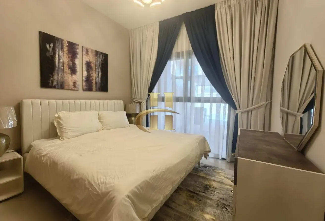 Fully Furnished | Ready to Move | Large Layout