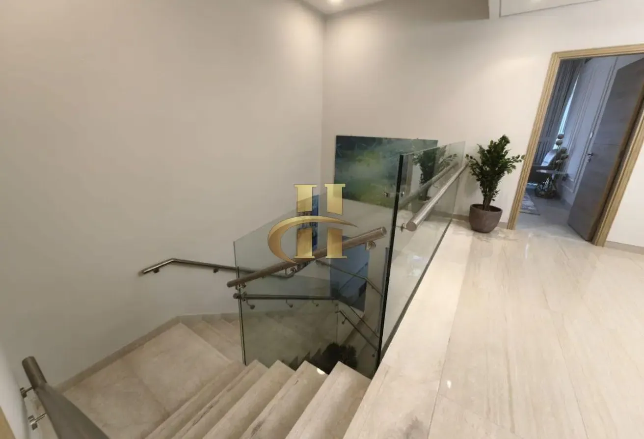 Fully Furnished | Ready to Move | Large Layout