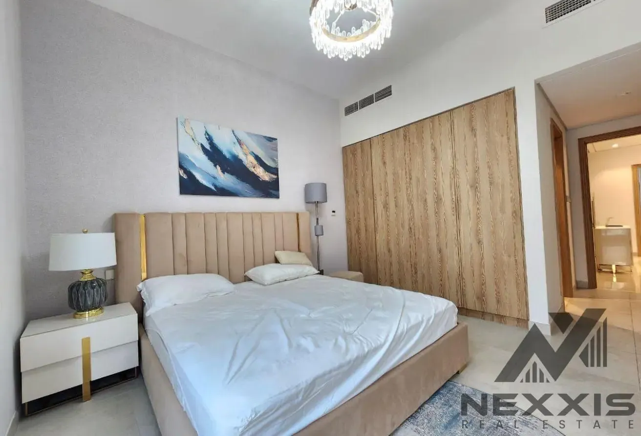 Premium | One Room on Ground | Gym & Pool