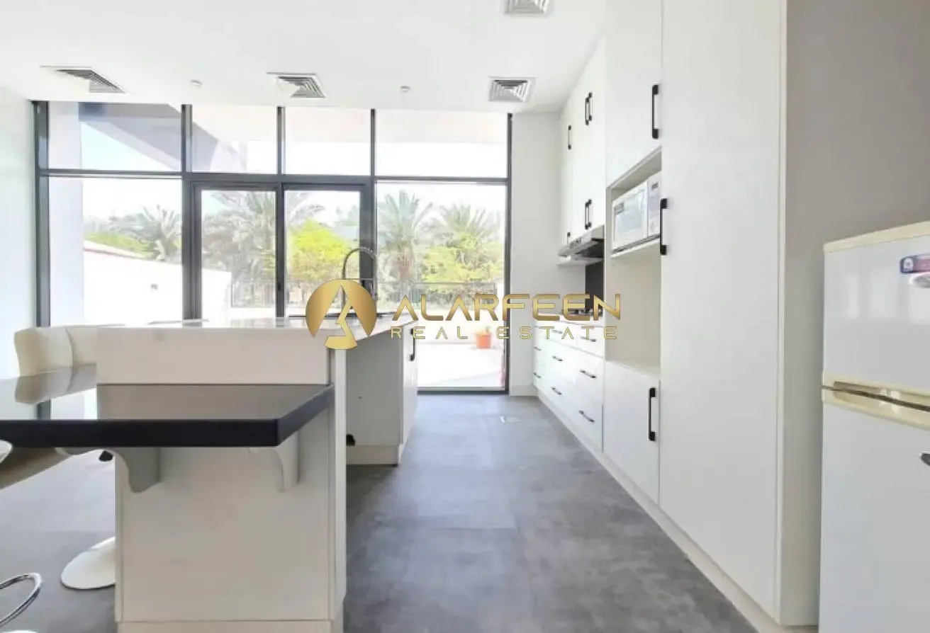 4Br+Maid | Park View | Prime Location