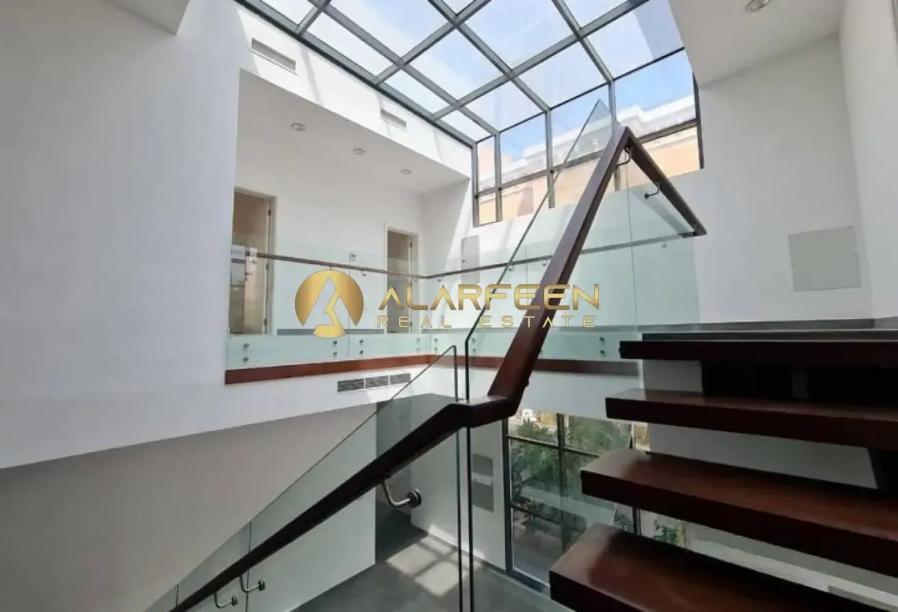4Br+Maid | Park View | Prime Location