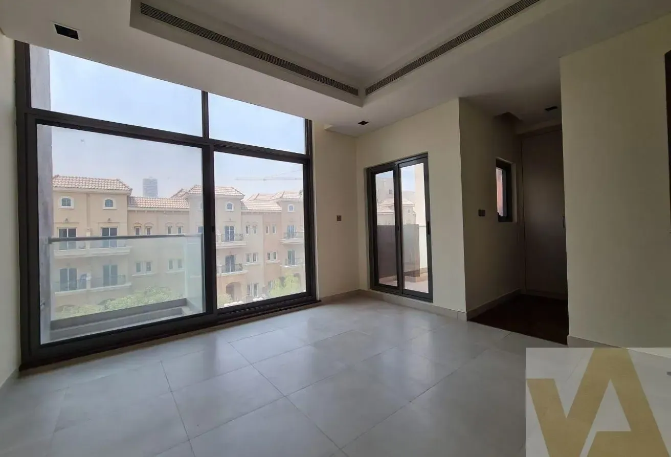 Amazing | Fully modern | 4bhk