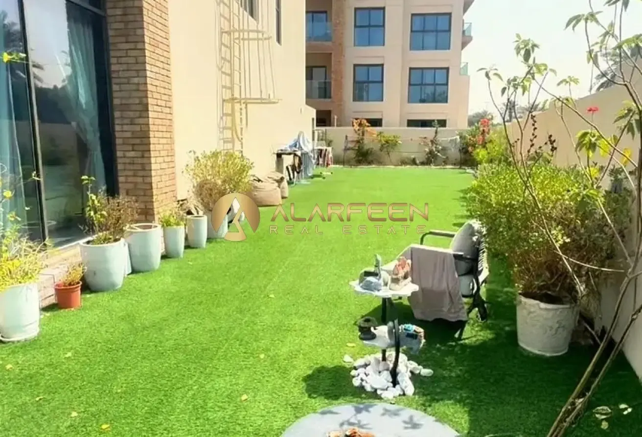 Furnished 4BR| Prime Location | Move In Ready
