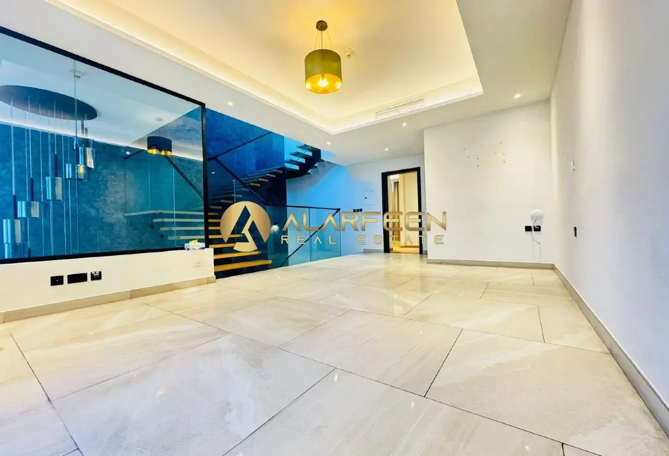 Lavish 4BR + Maid Villa | Unfurnished | Call now